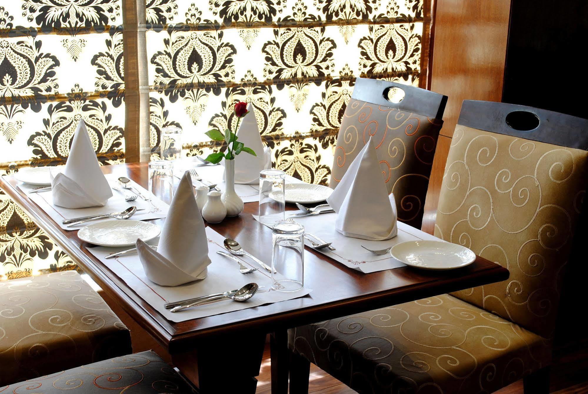 Libra - Boutique Hotel Divisione di Divisione di Jaipur Esterno foto